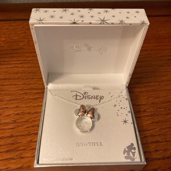 NEW DISNEY MINNIE Fine Silver Plated Bow-tiful! Bowtiful Necklace Mouse LA Rocks - Picture 1 of 8